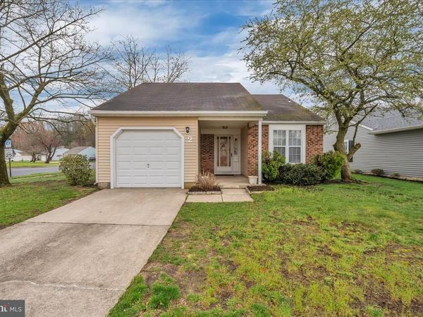 2 EMORY LANE , MOUNT LAUREL, NJ 08054