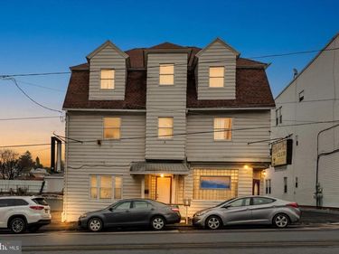 47-49 N LEHIGH AVENUE, FRACKVILLE, PA 17931