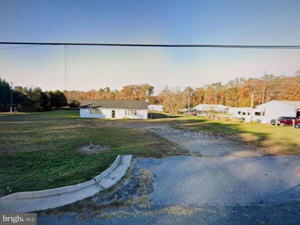 3611 KINGS HIGHWAY , COLONIAL BEACH, VA 22443