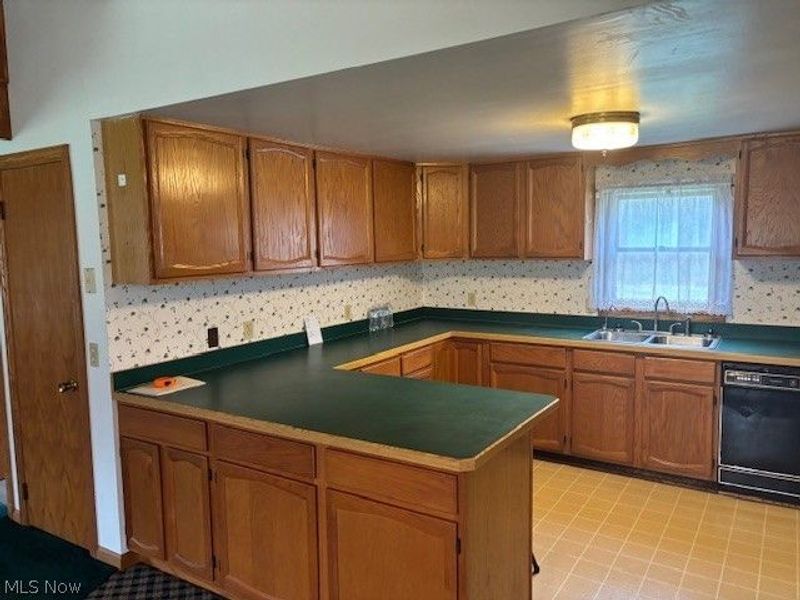 7983 State Route 88, Kinsman, OH 44428 Photo 3