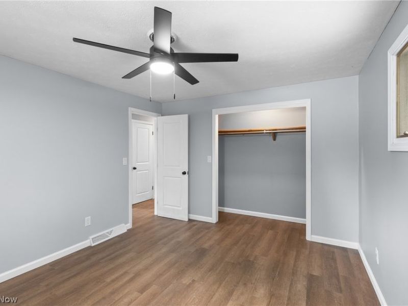 51235 Burrwood Drive, Saint Clairsville, OH 43947 Photo 16