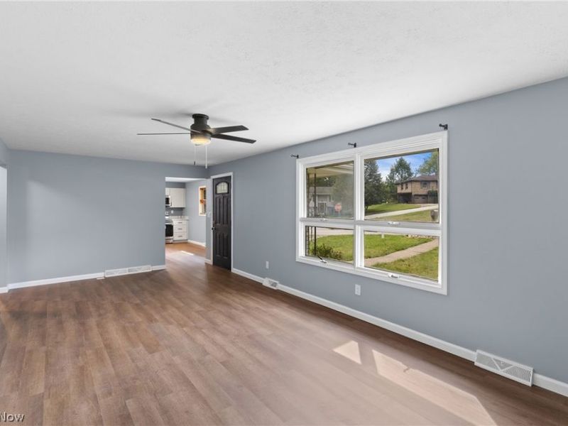 51235 Burrwood Drive, Saint Clairsville, OH 43947 Photo 6