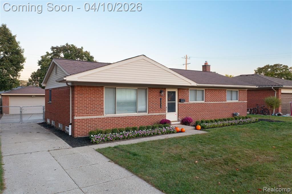 15036 Nola Street, Livonia, MI 48154 Main Photo