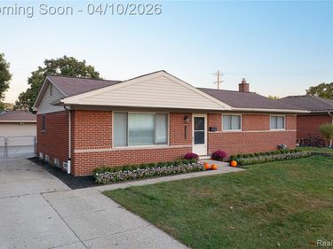 15036 Nola Street, Livonia, MI 48154