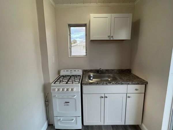 2843 Forest Hill Boulevard, Unit 7, West Palm Beach, FL 33406