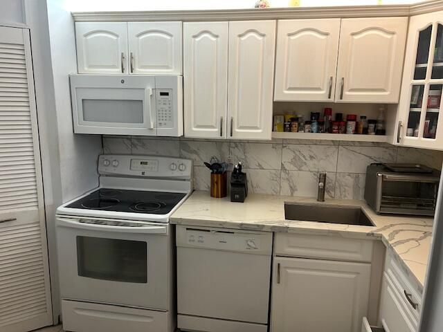 5300 NE 24th Terrace, Unit 218c, Fort Lauderdale, FL 33308 Photo