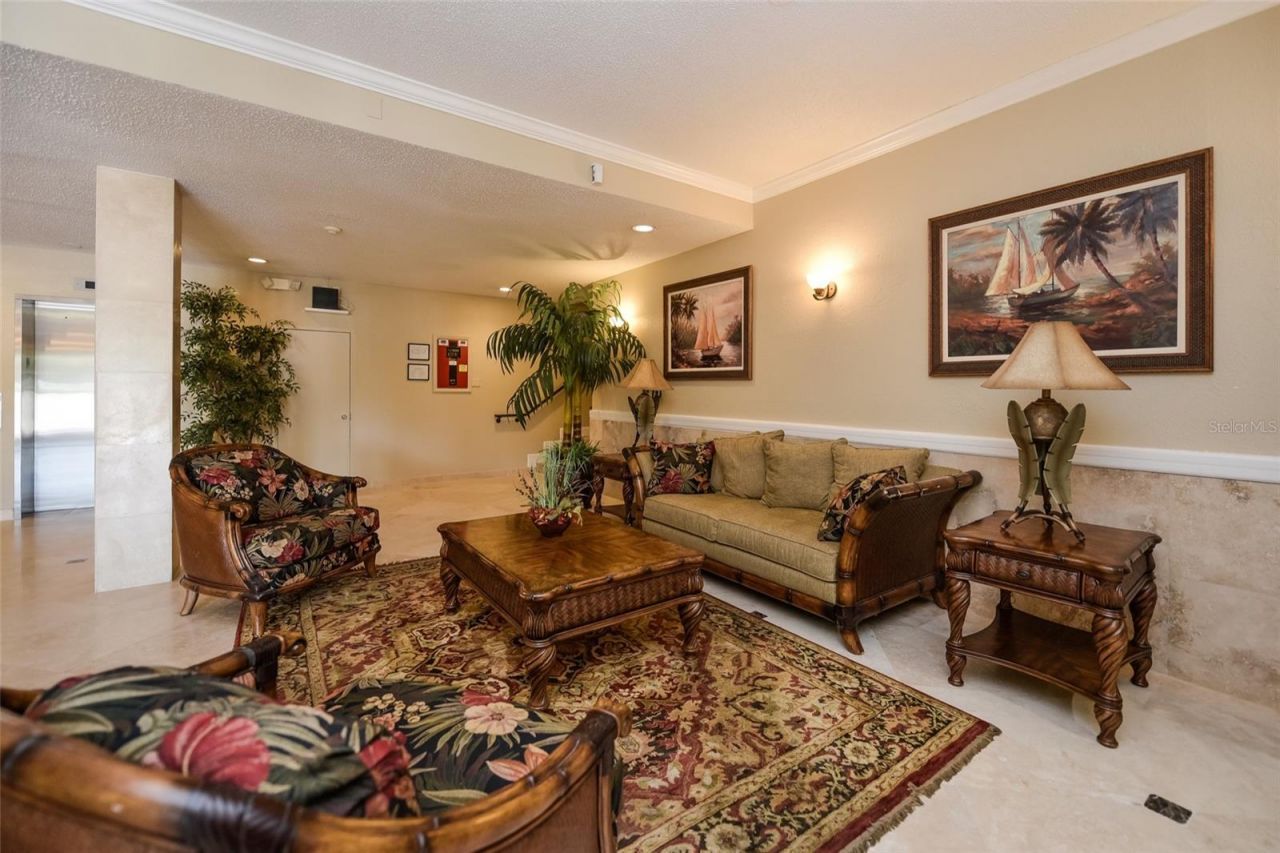 2740 Coconut Bay Ln Lane , Unit 317, Sarasota, FL 34237 Photo