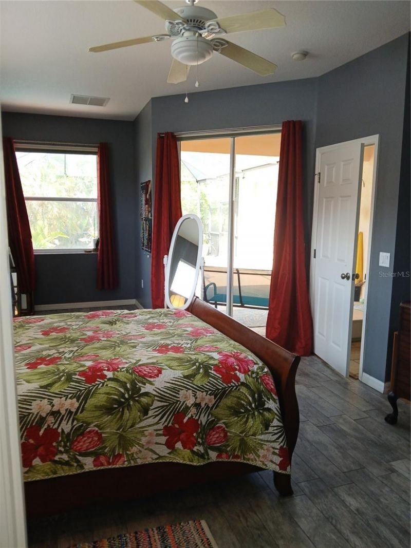 6631 63rd Terrace E, Bradenton, FL 34203 Photo