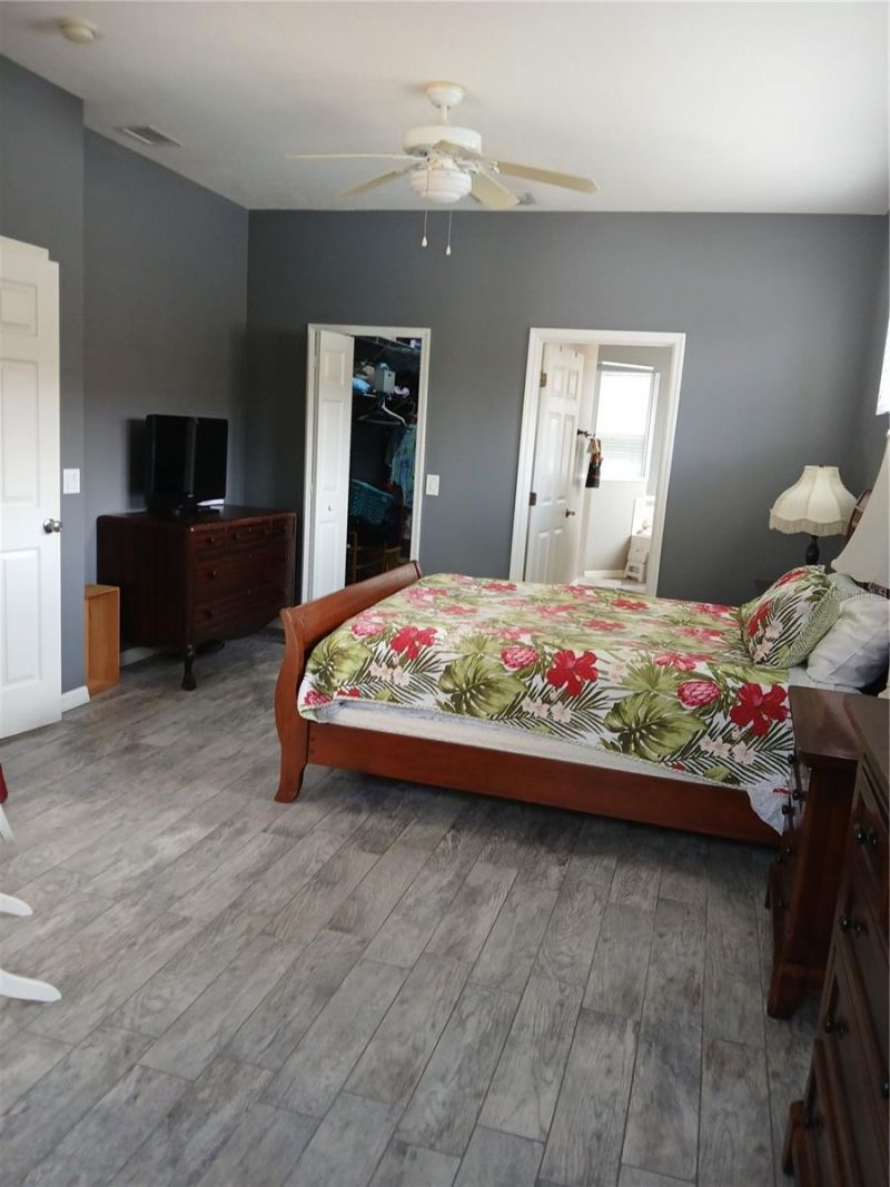 6631 63rd Terrace E, Bradenton, FL 34203 Photo