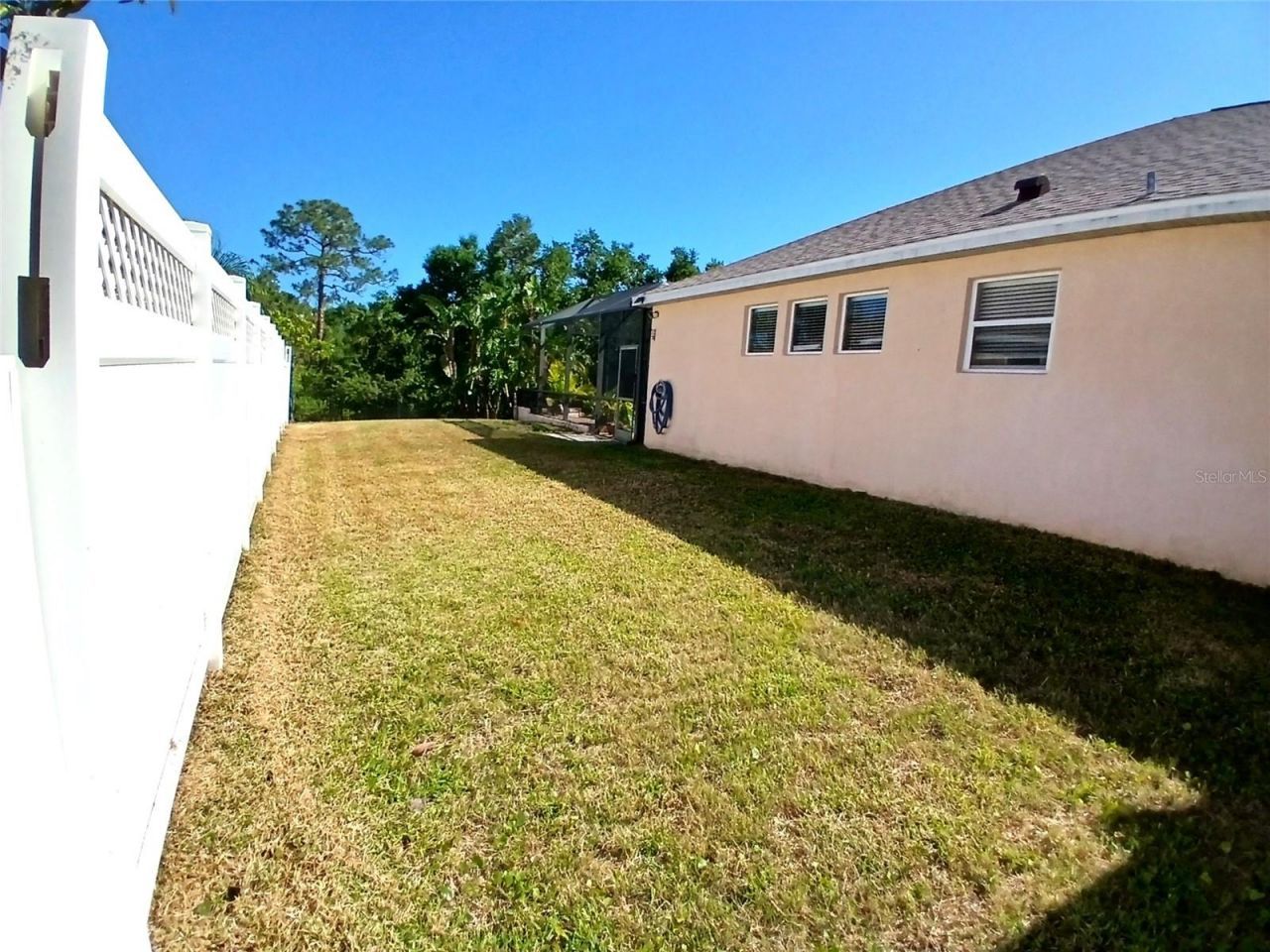 6631 63rd Terrace E, Bradenton, FL 34203 Photo
