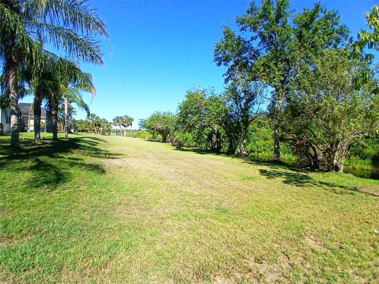 6631 63rd Terrace E, Bradenton, FL 34203 Photo