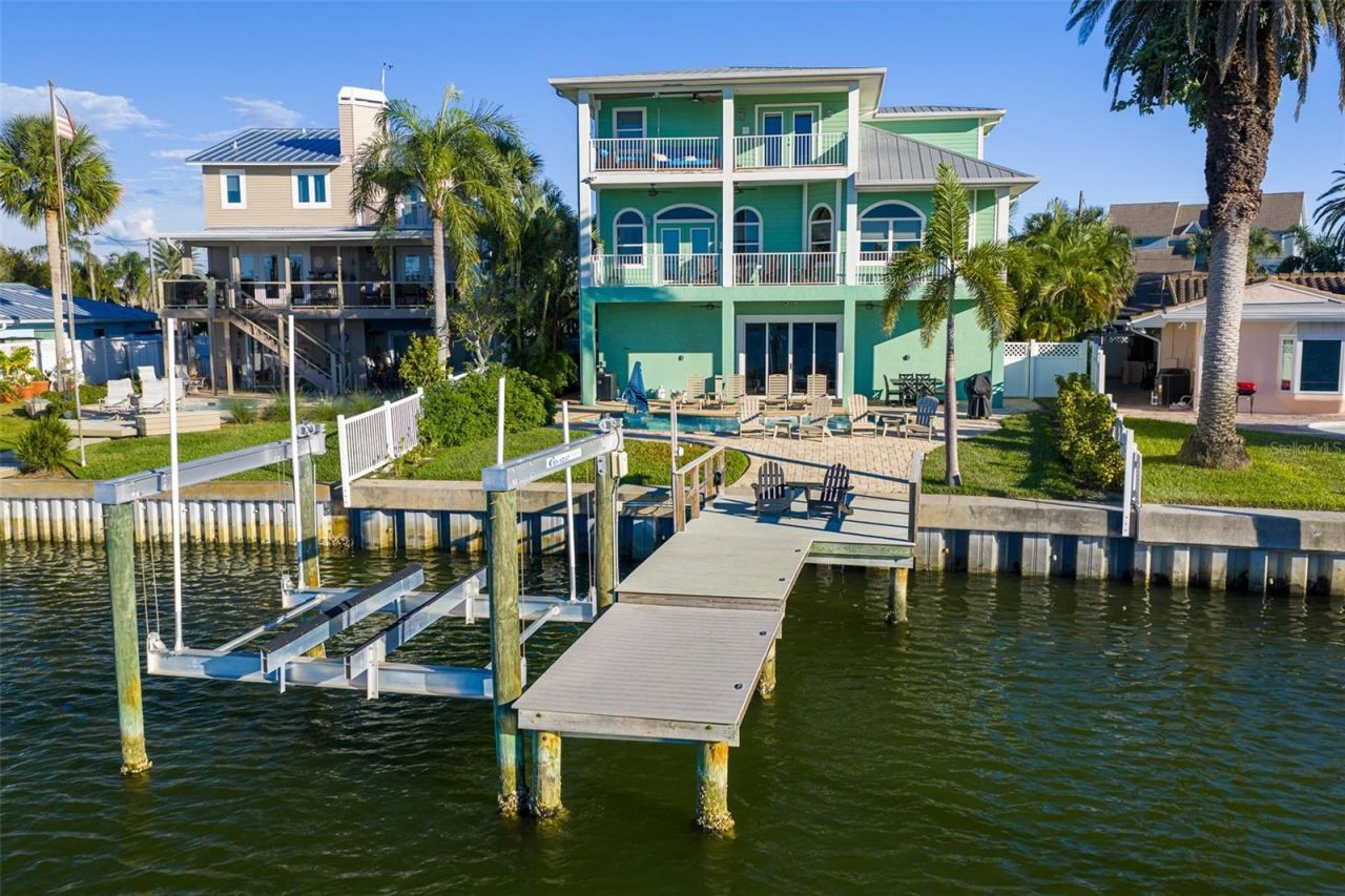 478 Harbor Drive S, Indian Rocks Beach, FL 33785 Photo