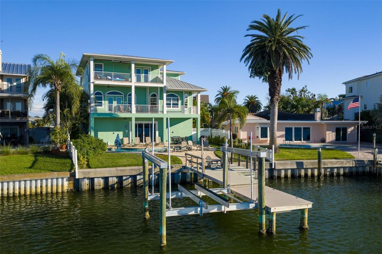 478 Harbor Drive S, Indian Rocks Beach, FL 33785 Photo