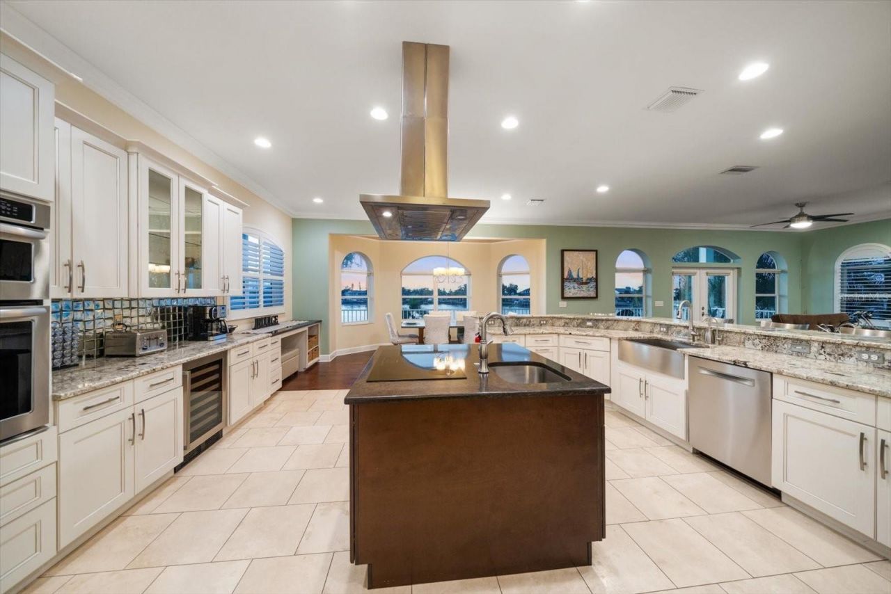 478 Harbor Drive S, Indian Rocks Beach, FL 33785 Photo