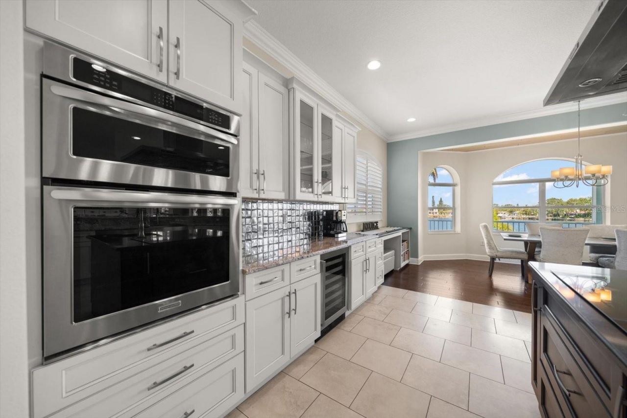 478 Harbor Drive S, Indian Rocks Beach, FL 33785 Photo