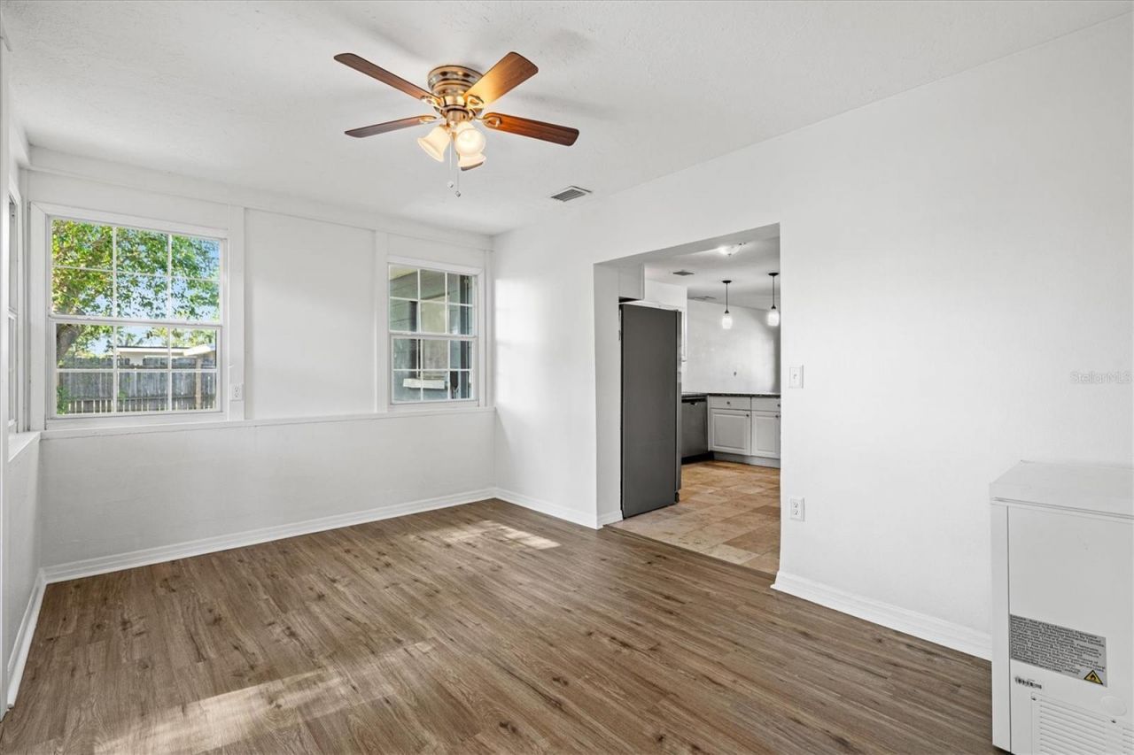 5911 Olive Avenue, Sarasota, FL 34231 Photo