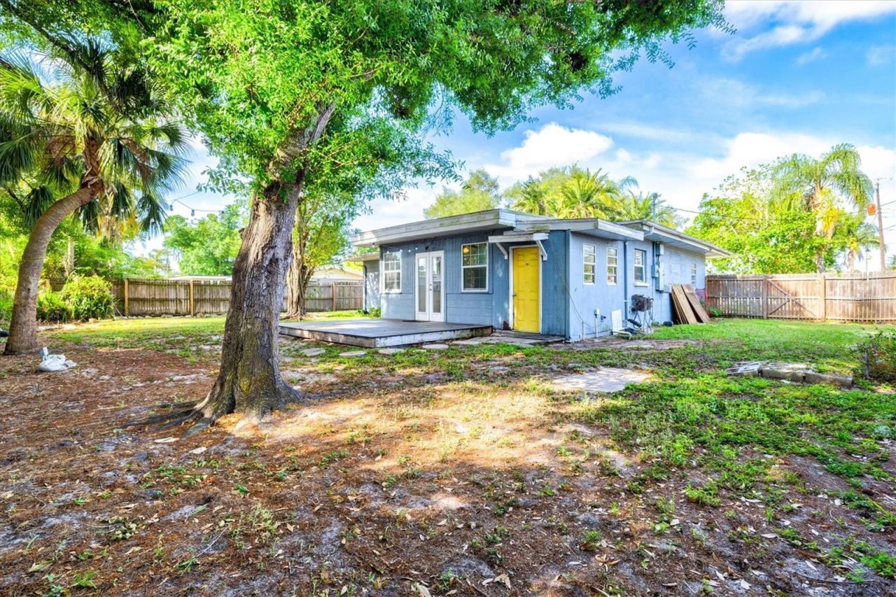 5911 Olive Avenue, Sarasota, FL 34231 Photo