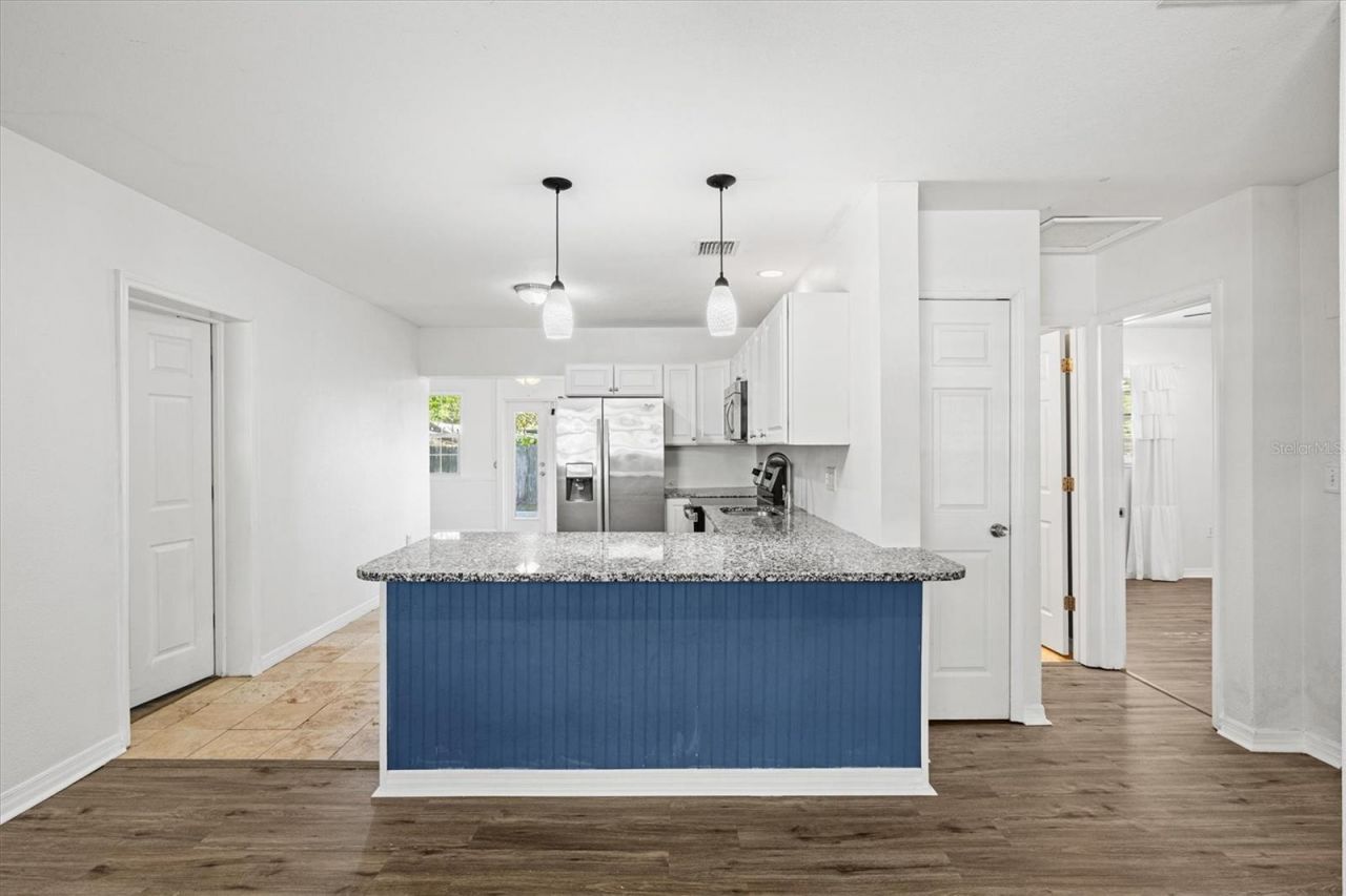 5911 Olive Avenue, Sarasota, FL 34231 Photo