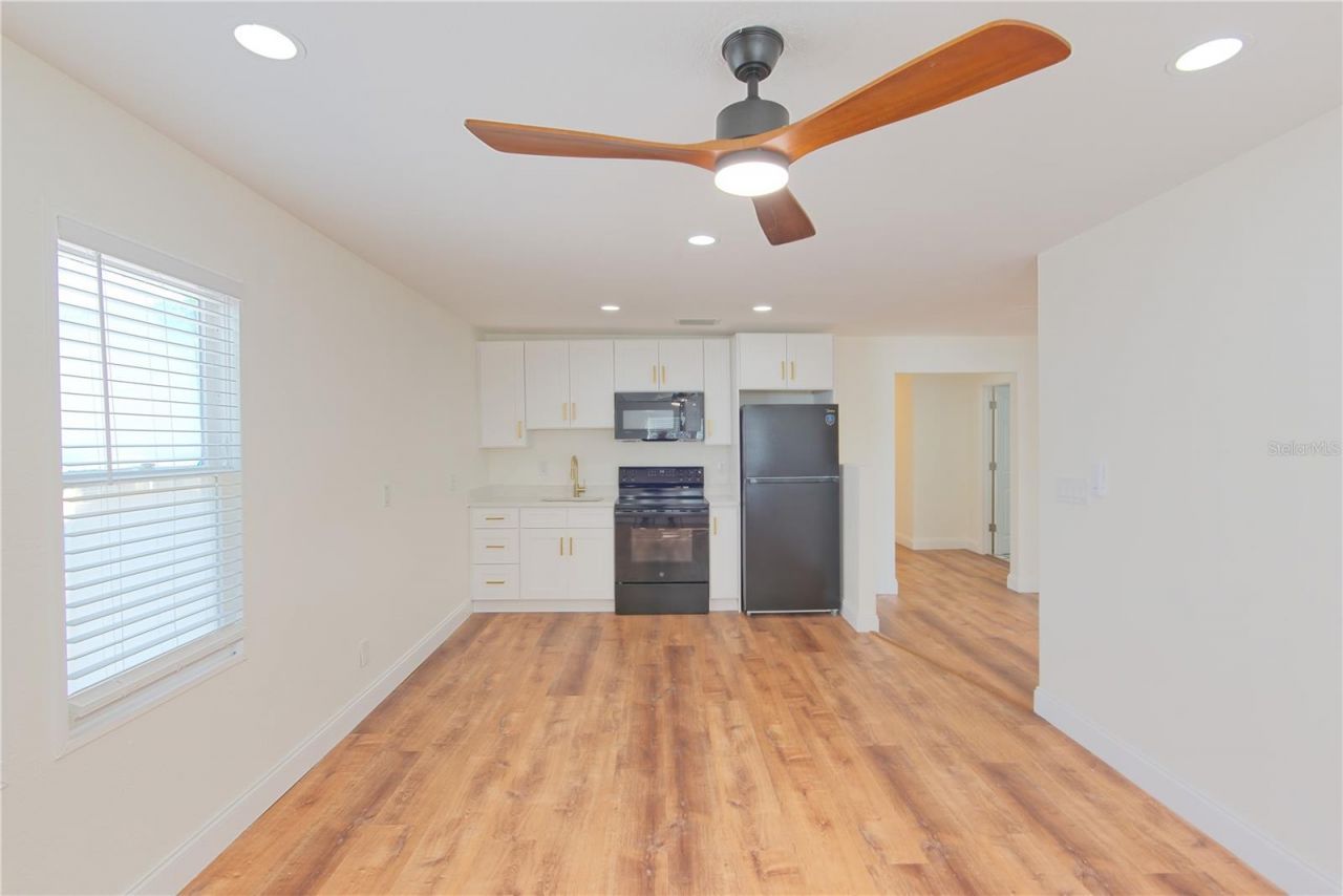 1200 40th Street S, Saint Petersburg, FL 33711 Photo