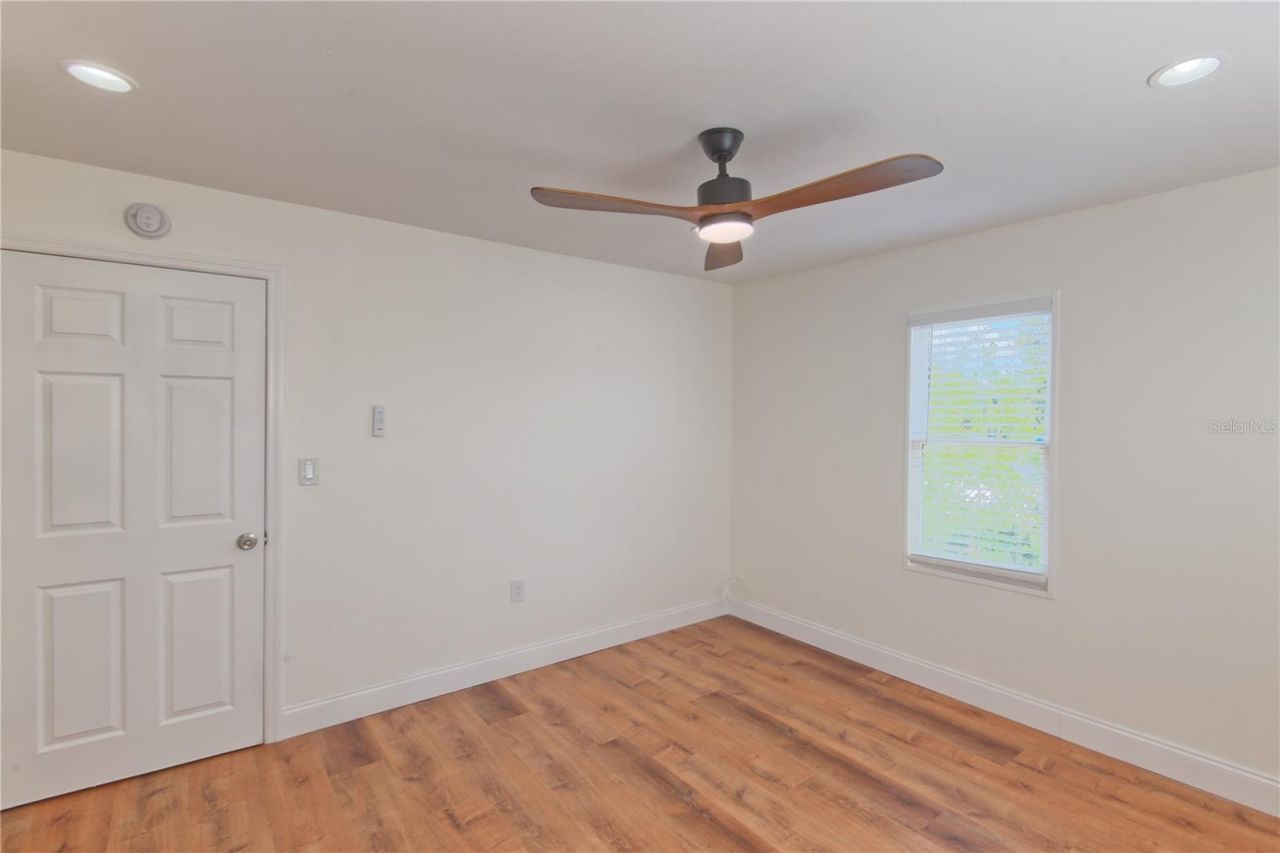 1200 40th Street S, Saint Petersburg, FL 33711 Photo