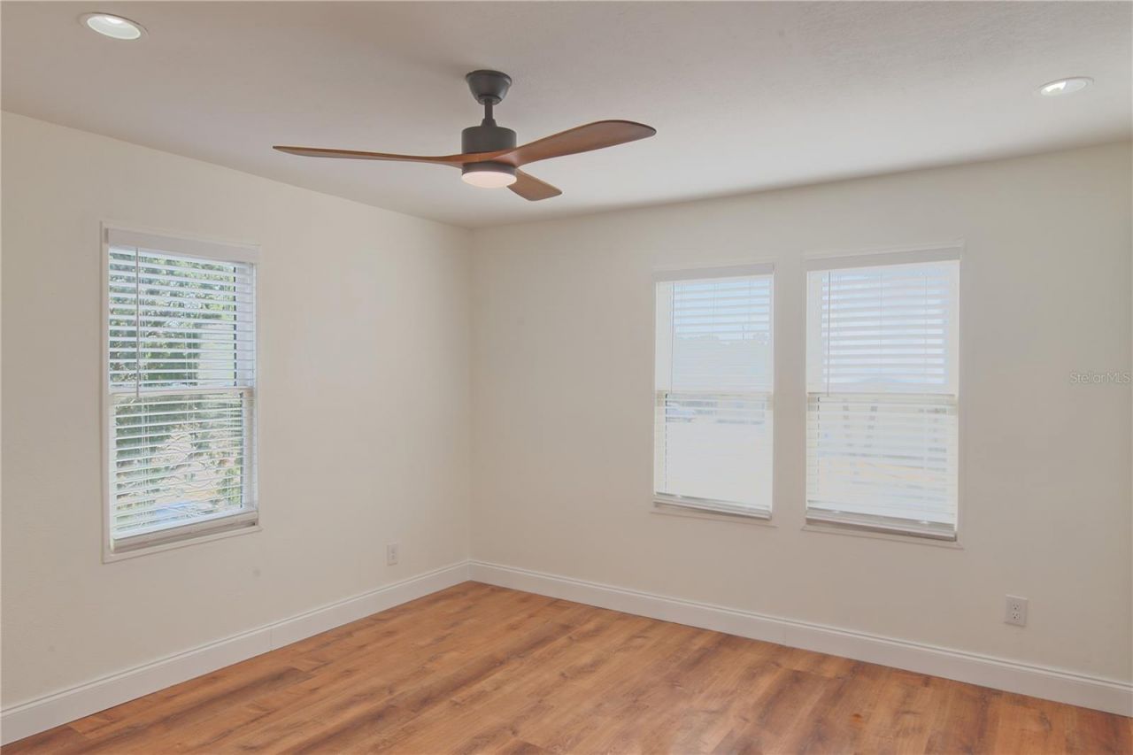 1200 40th Street S, Saint Petersburg, FL 33711 Photo