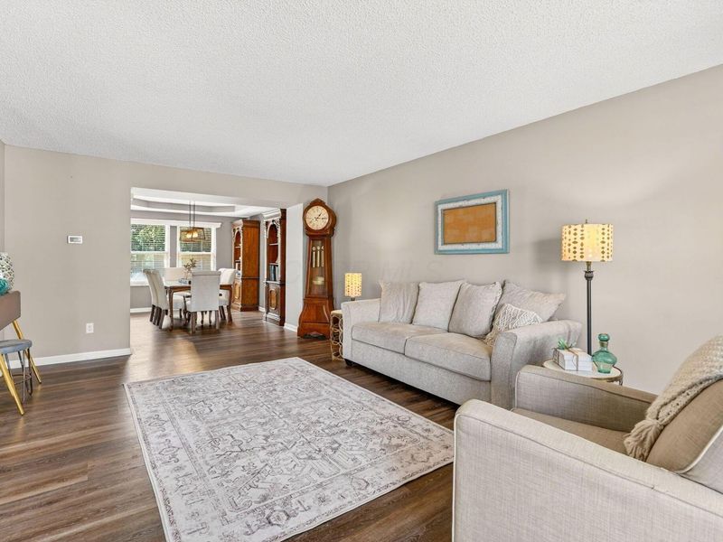 3554 W Bay Circle , Lewis Center, OH 43035 Photo 11