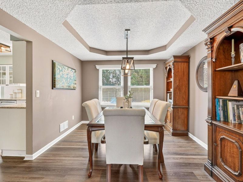 3554 W Bay Circle , Lewis Center, OH 43035 Photo 14