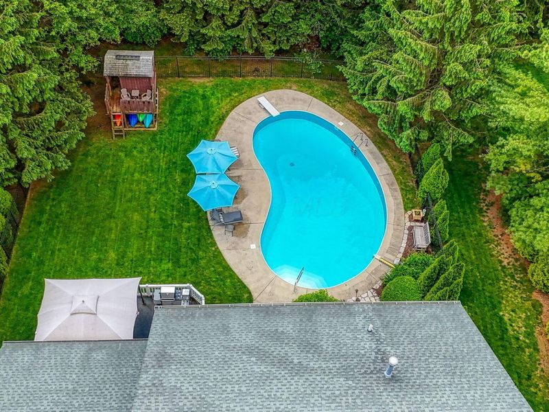 3554 W Bay Circle , Lewis Center, OH 43035 Photo 8