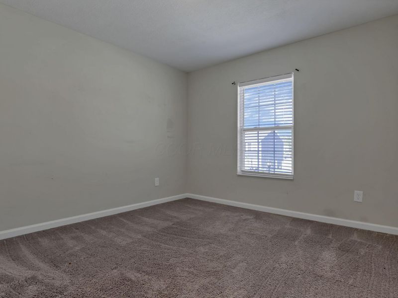 1519 Lewes Castle Drive, Grove City, OH 43123 Photo 32