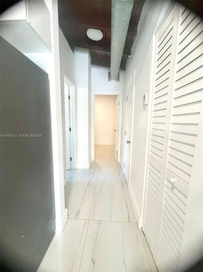 1776 NE 178 Street, Miami, FL 33162 Photo