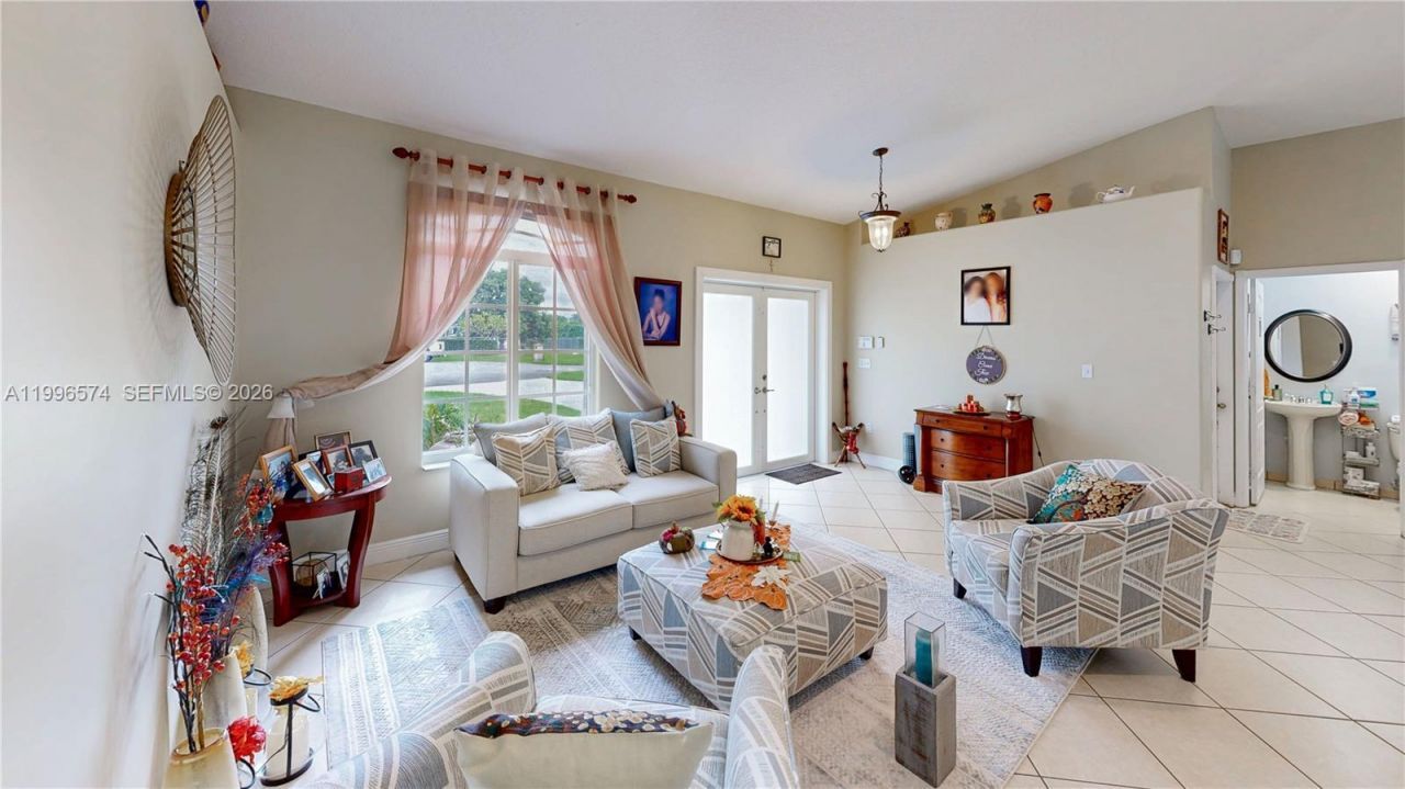 18821 SW 297th St , Homestead, FL 33030 Photo