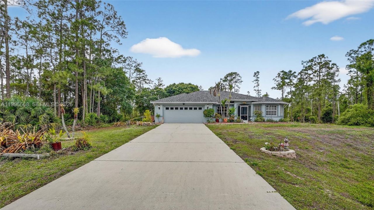 1111 Louis Ave, Lehigh Acres, FL 33972 Photo