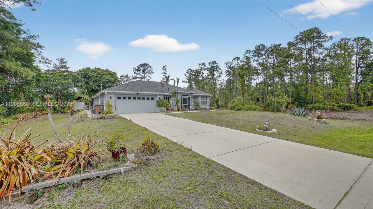1111 Louis Ave, Lehigh Acres, FL 33972 Photo