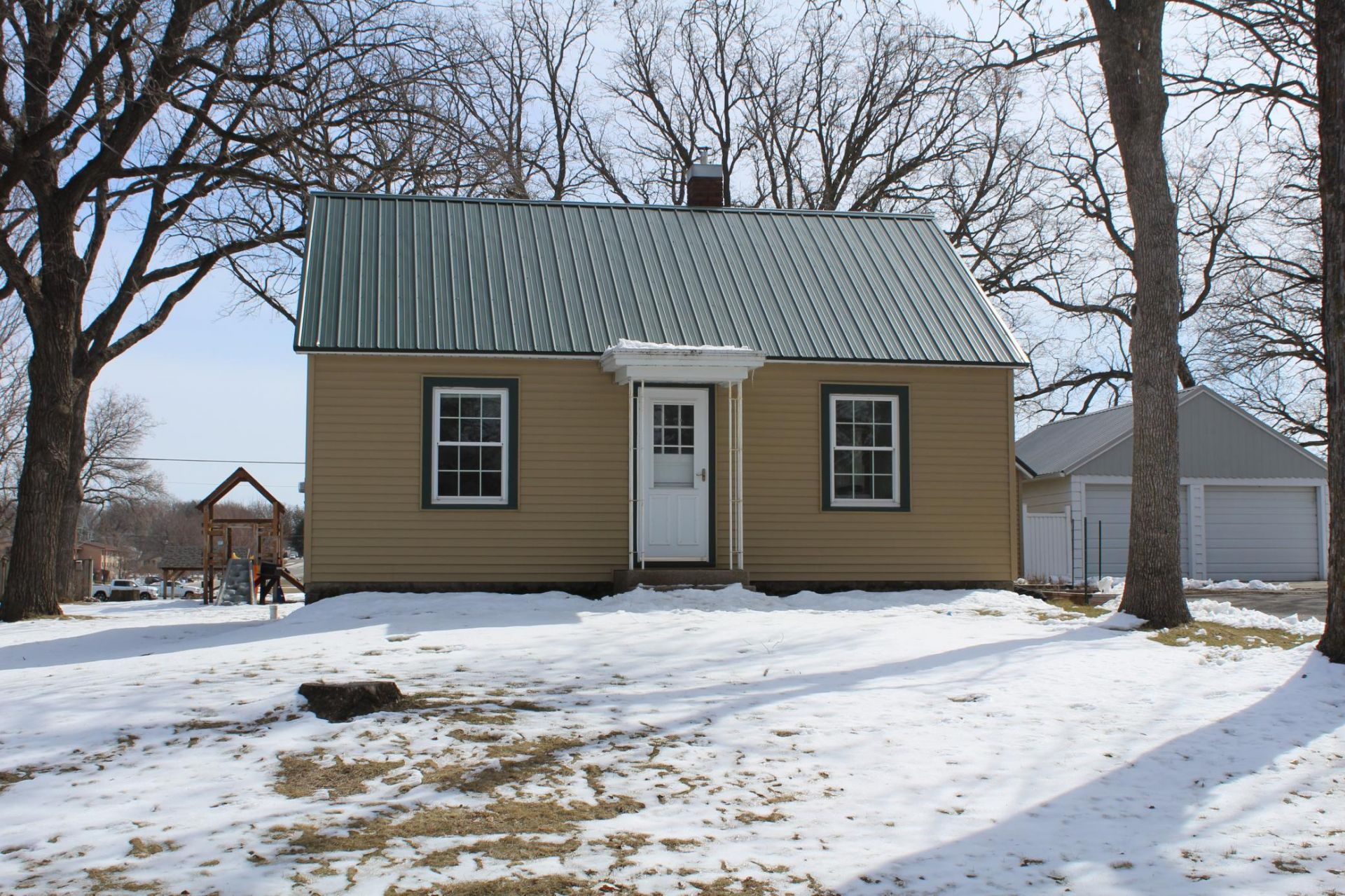 406 1st Street S, Long Prairie, MN 56347 Main Photo