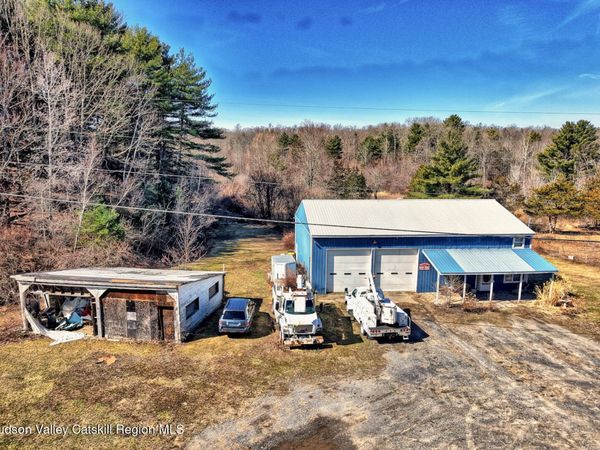 301 Sugar Loaf Road, Earlton, NY 12058