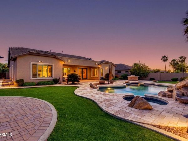 7718 N 84TH Lane, Glendale, AZ 85305