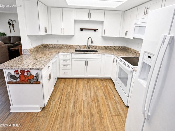 9730 N 94TH Place, Unit 114, Scottsdale, AZ 85258