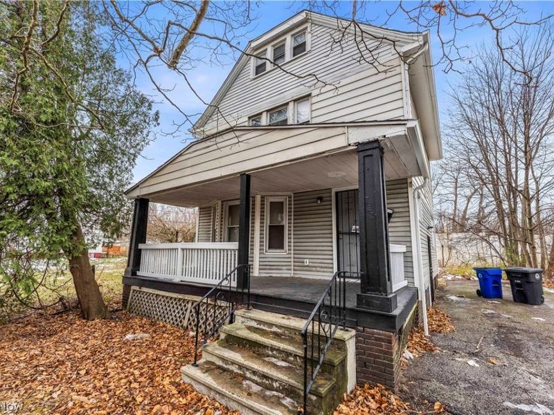724 E 133rd Street, Cleveland, OH 44110 Photo 2