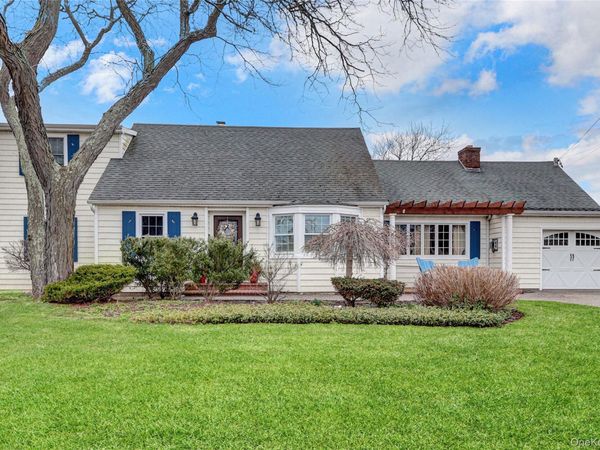 197 Blackheath Road , Lido Beach, NY 11561