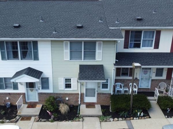 107 Brook Dr, Hackettstown, NJ 07840