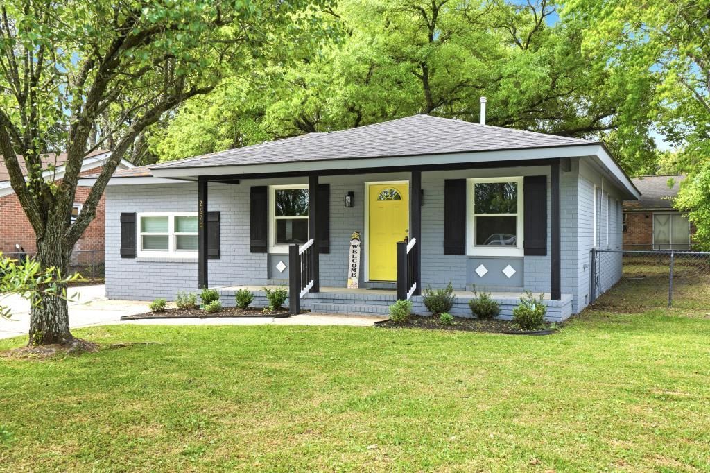 2670 Louise Drive Photo 4