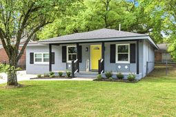 2670 Louise Drive photo 4