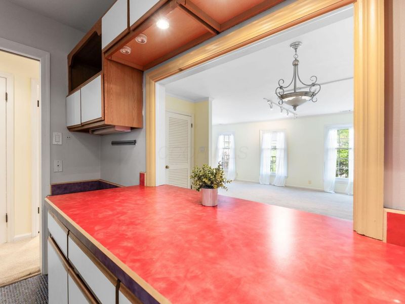 1631 Roxbury Road, Unit D2, Columbus, OH 43212 Photo 11