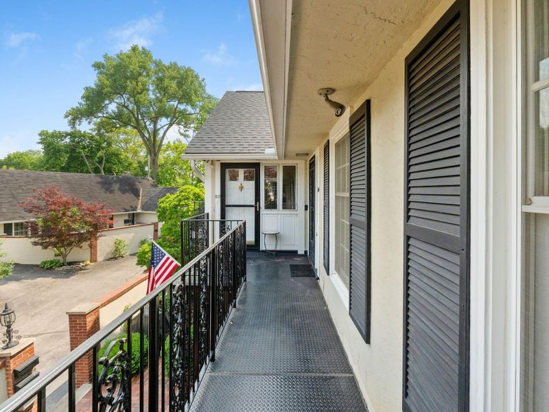 1631 Roxbury Road, Unit D2, Columbus, OH 43212 Photo 35