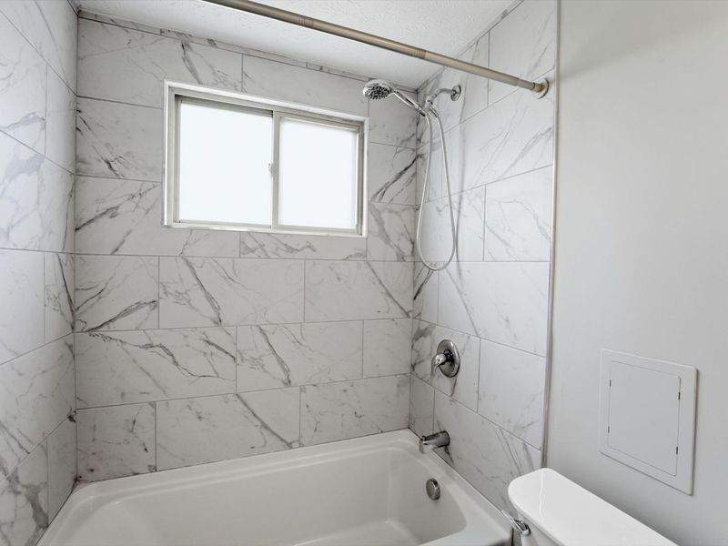 4687 Larkhall Lane, Columbus, OH 43229 Photo 14