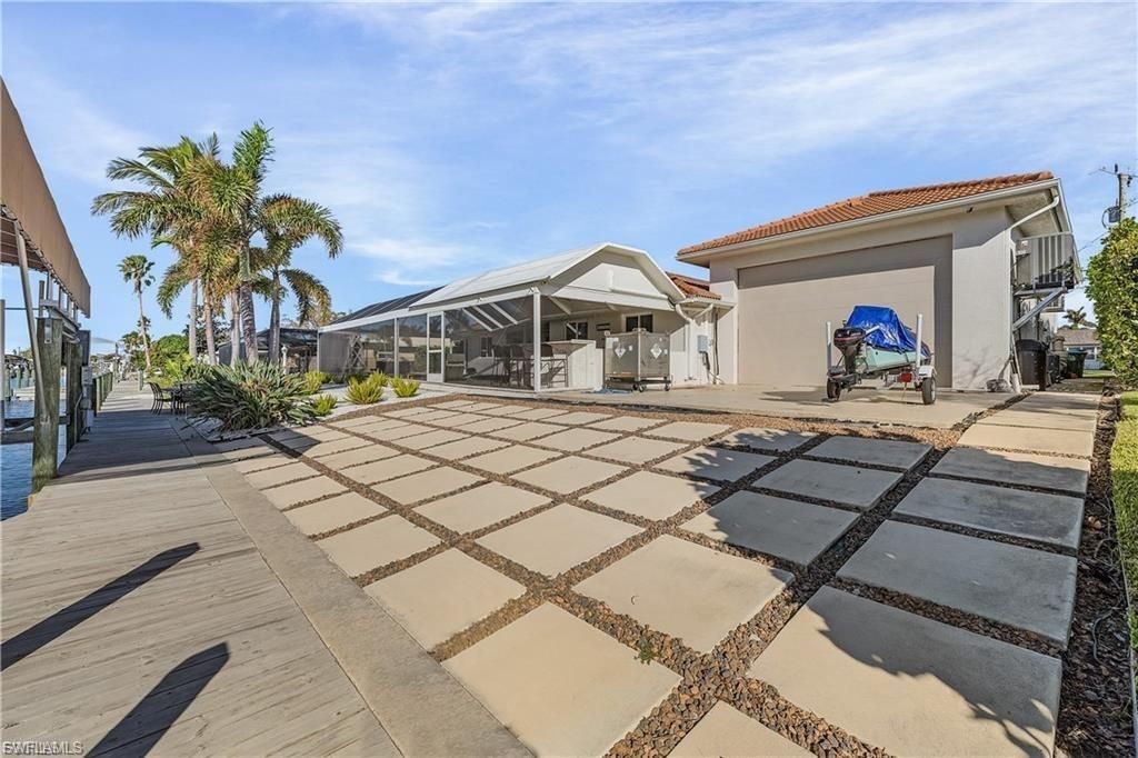 134 SW 53rd Ter, Cape Coral, FL 33914 Photo