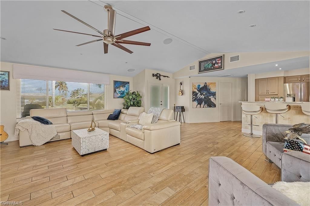134 SW 53rd Ter, Cape Coral, FL 33914 Photo