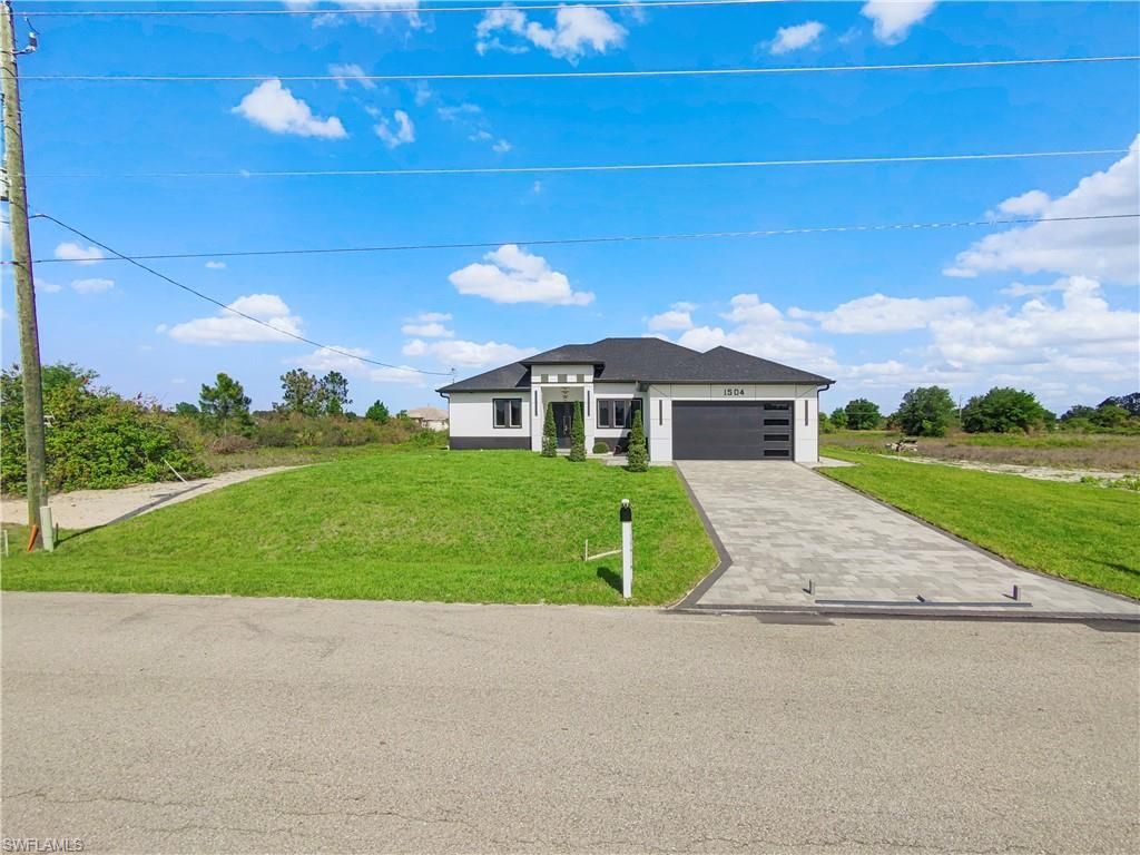 1504 Moore Ave , Lehigh Acres, FL 33972 Photo