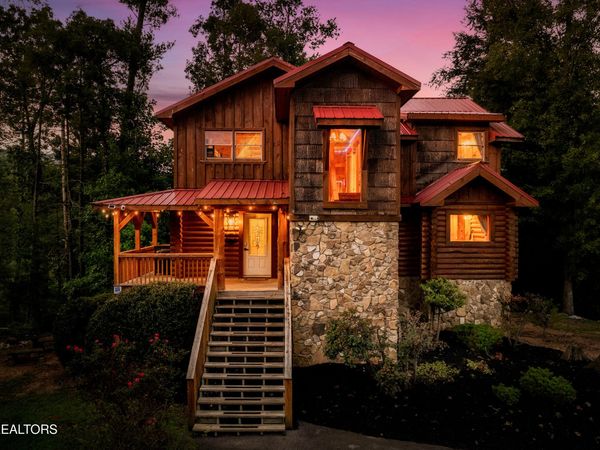 2615 Bear Crossing Way, Sevierville, TN 37862