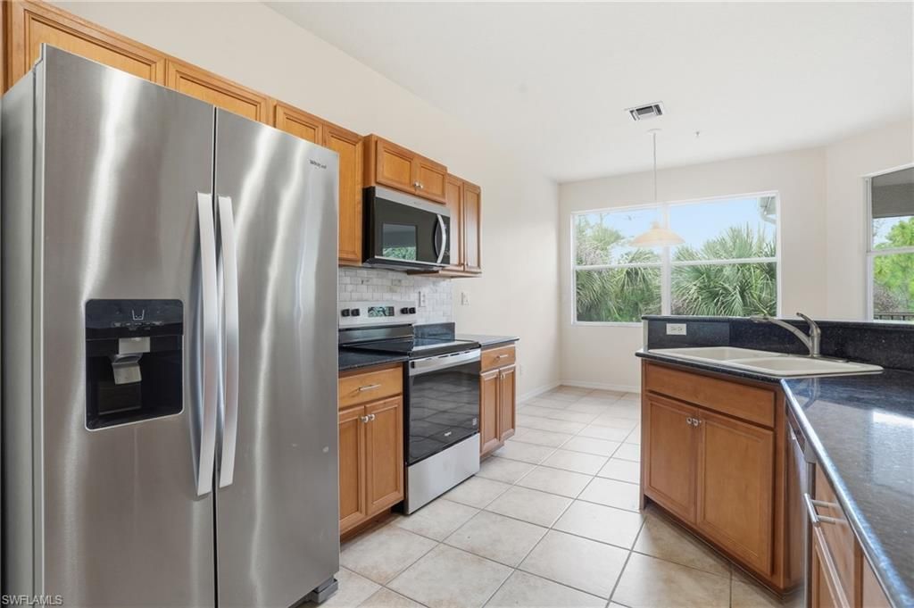 12854 Carrington Cir, Unit 7, Naples, FL 34105 Photo